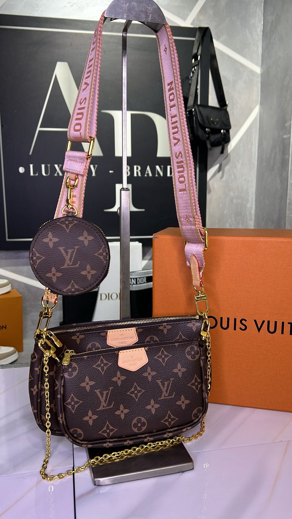 TRILOGY LOUIS VUITTON