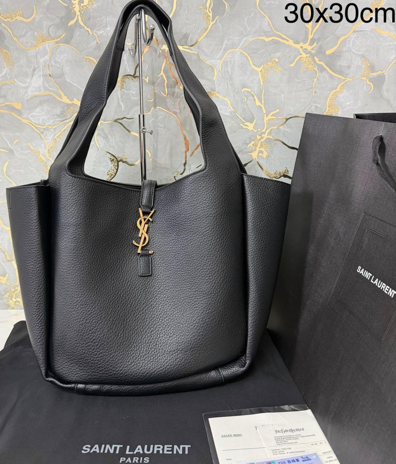 Borsa in pelle martellata